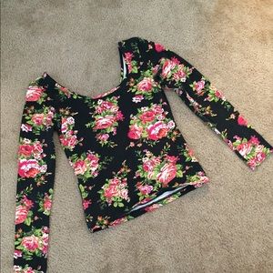 Cropped long sleeve